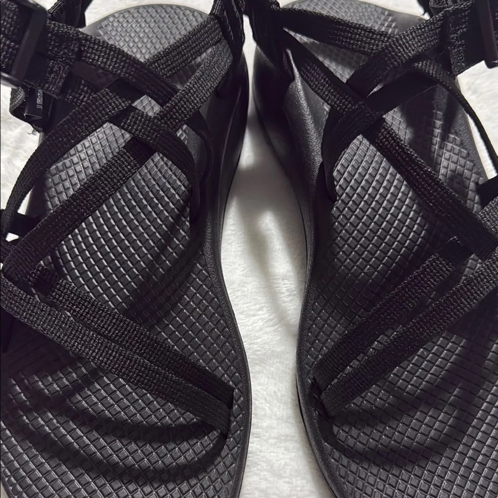 Chaco Black Adventure Sandals with Adjustable Straps size 9 - Picture 3 of 8